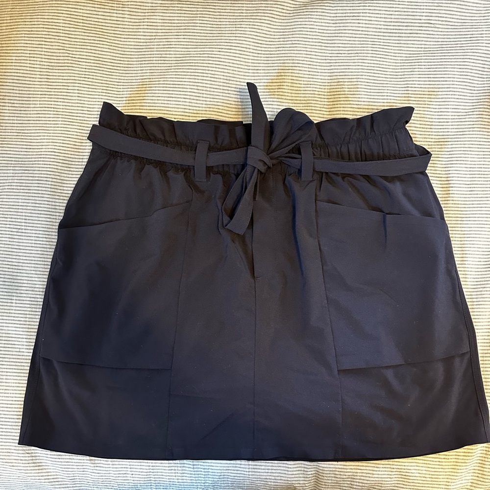 Athleta Women’s High-Waisted Skort with tie belt